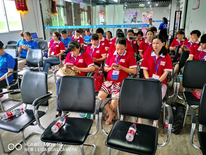 ץ��Ӗ(x��n)��(qi��ng)��(n��i)������ȸ�ӱ�ķ��ɩˎ�Ŏ���Ӗ(x��n)����M(j��n)����